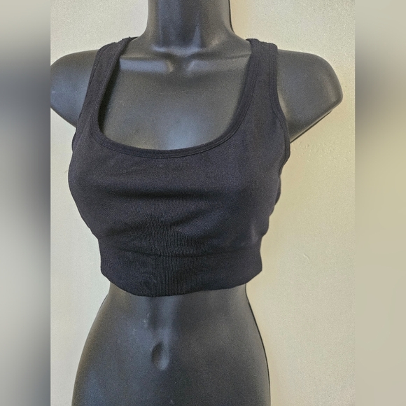 NVGTN- Women's Size M Black  Sport Bra. - Picture 1 of 3